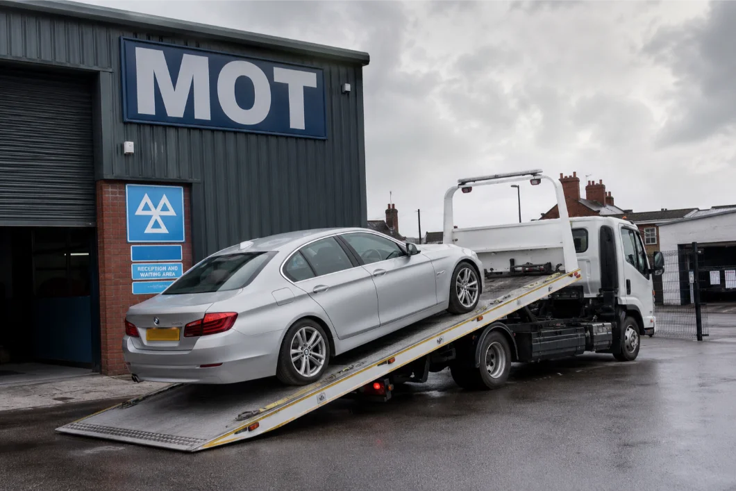 BMW 5 Series MOT pickup derby