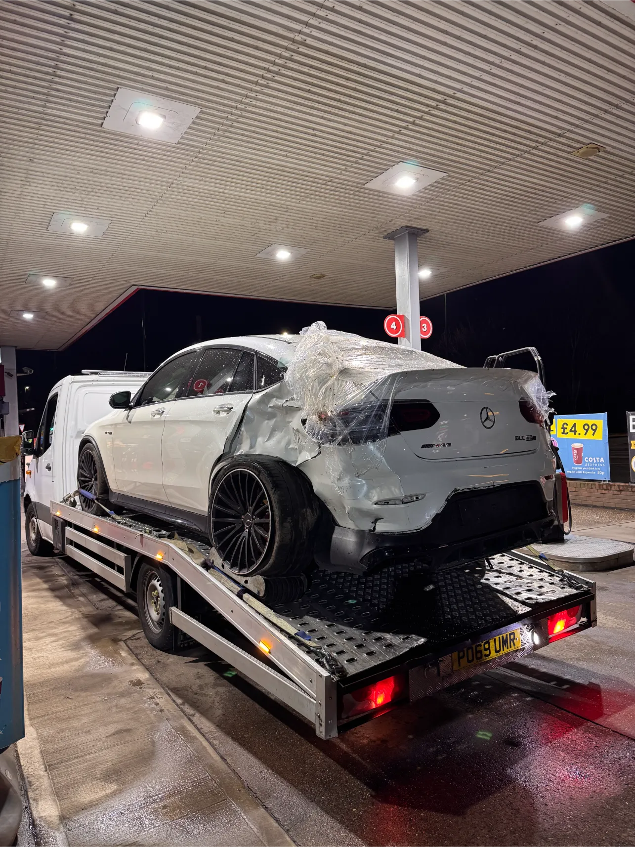 Mercedes Accident Flatbed recovery night
