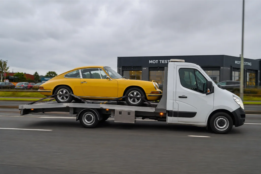 Porsche 911 Mot pickup Lincoln