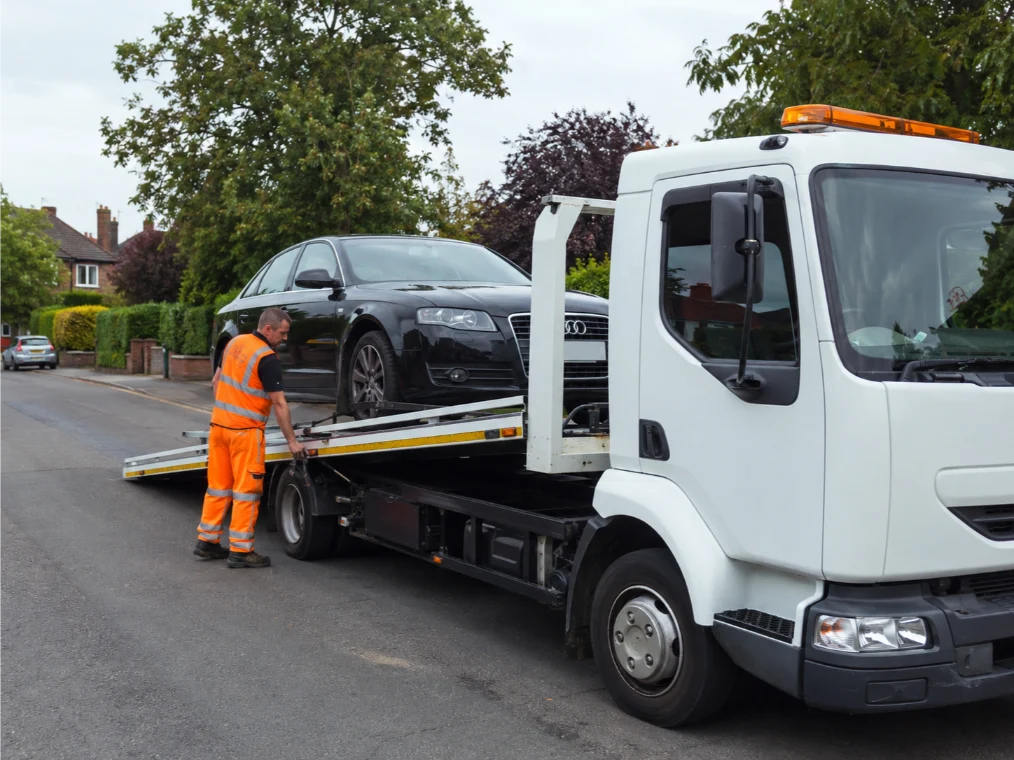 Emergency Car Recovery in Wollaton
