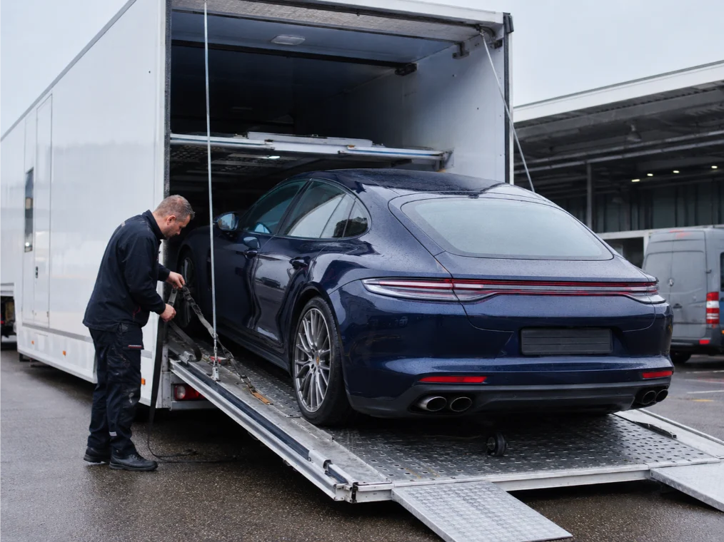 Europe Luxury Vehicle Shipping Porsche Panamera