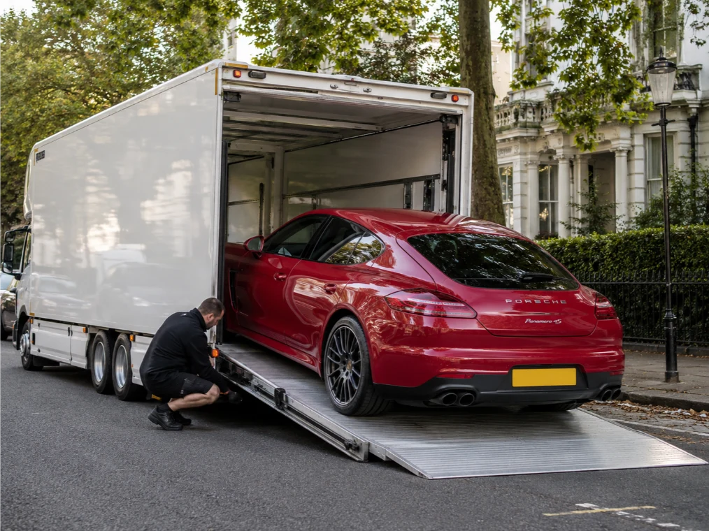 Luxury Car Recovery in Radford