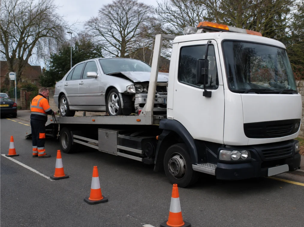 Mercedes C-Class Accident Recovery in Ruddington
