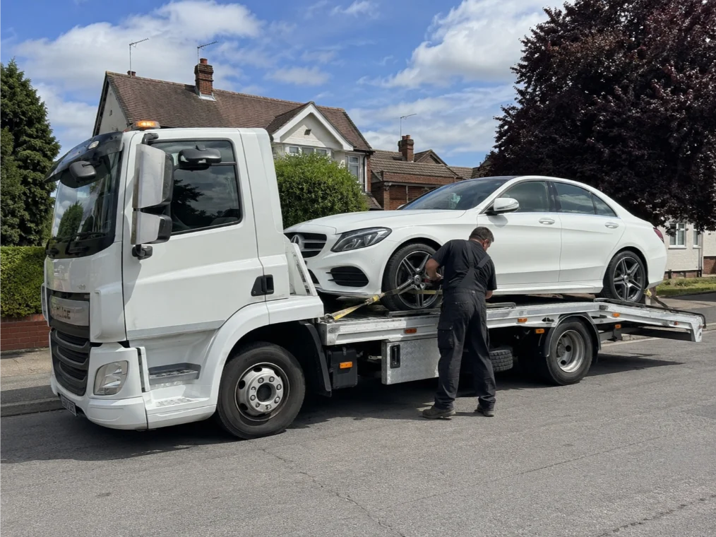Vehicle Transport in Compton Acres