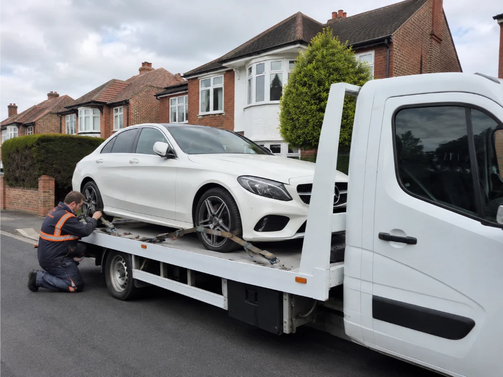 Vehicle Transport in Wollaton